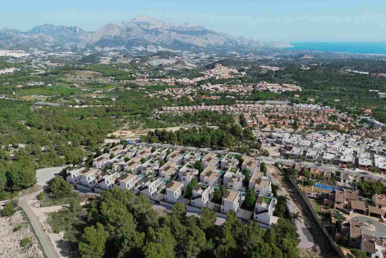 Villa in Polop de la Marina, Spain, 137 m² - picture 3