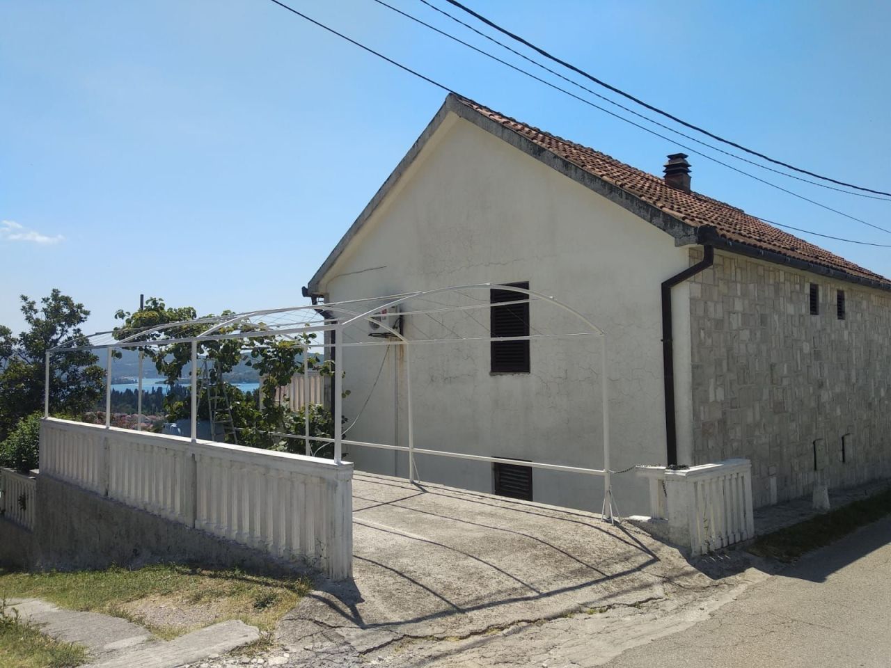 Casa a Tivat, Montenegro, 153 m² - foto 3