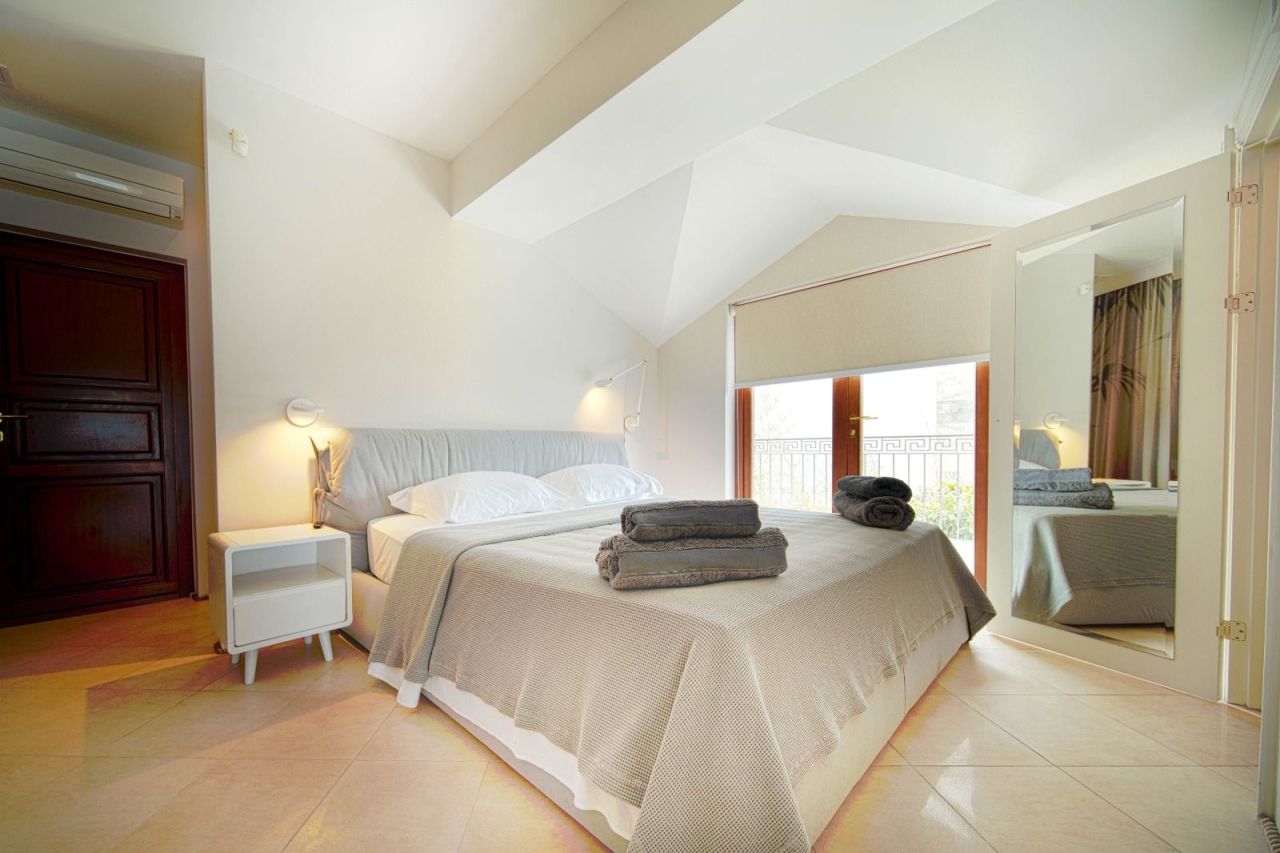 Villa in Halbinsel Luštica, Montenegro, 238 m² - Foto 13