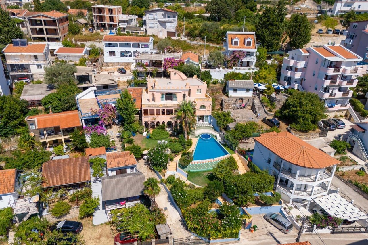 Villa a Dobra Voda, Montenegro, 500 m² - foto 3