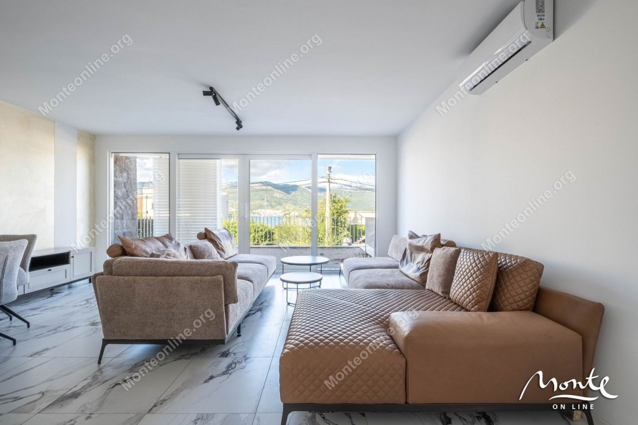 Villa in Halbinsel Luštica, Montenegro, 100 m² - Foto 4