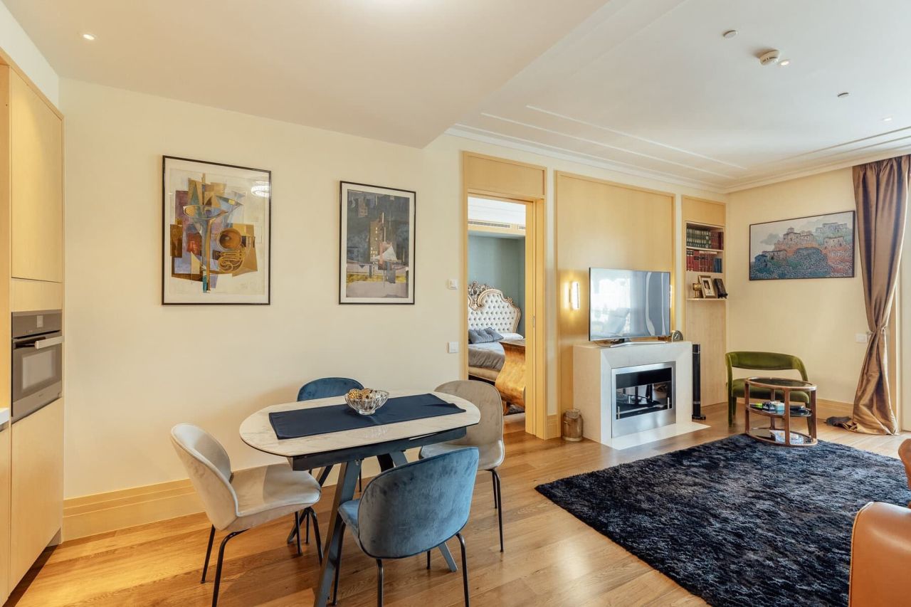 Apartment in Tivat, Montenegro, 68 m² - picture 6