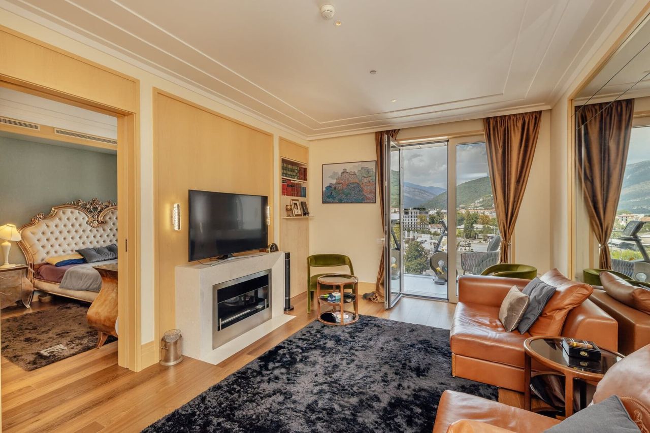 Apartment in Tivat, Montenegro, 68 m² - picture 7