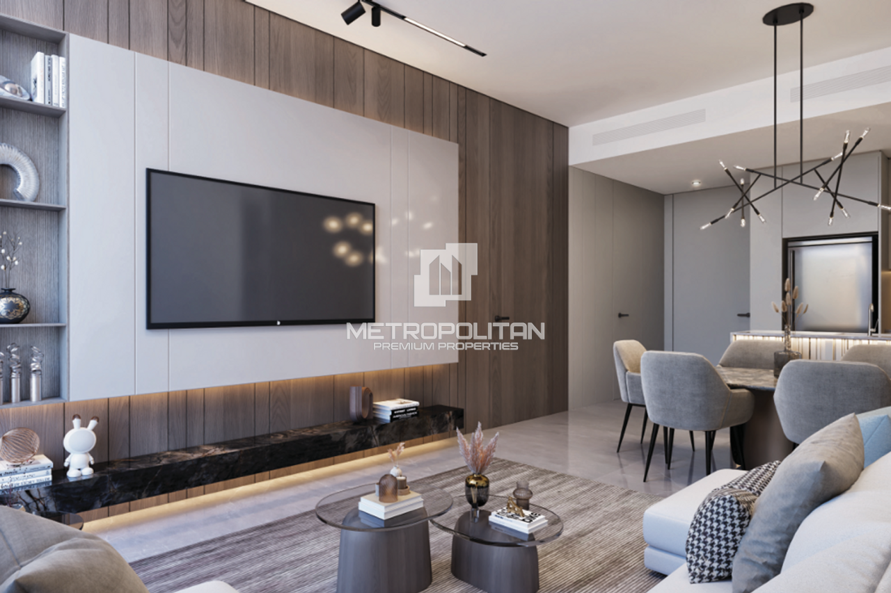 Apartment in Dubai, UAE, 37 m² - picture 2