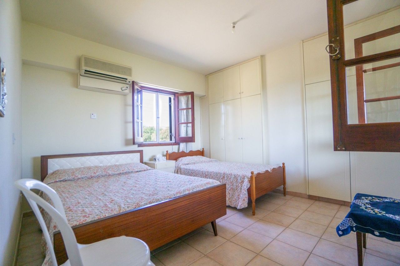 Villa en Pafos, Chipre, 132 m² - imagen 16