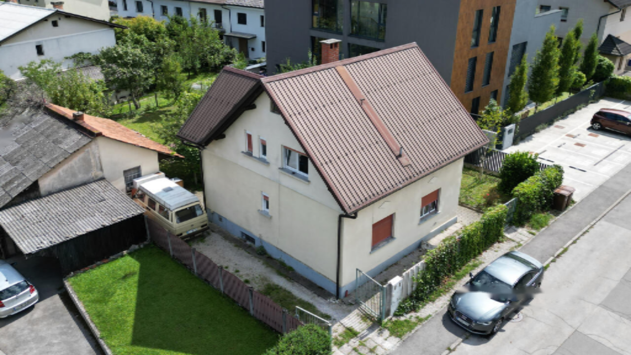 Maison à Ljubljana, Slovénie, 120 m² - image 1