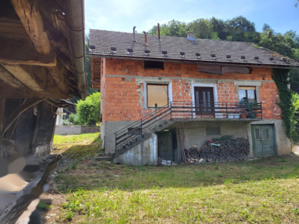 Haus in Novo Mesto, Slowenien, 100 m² - Foto 1