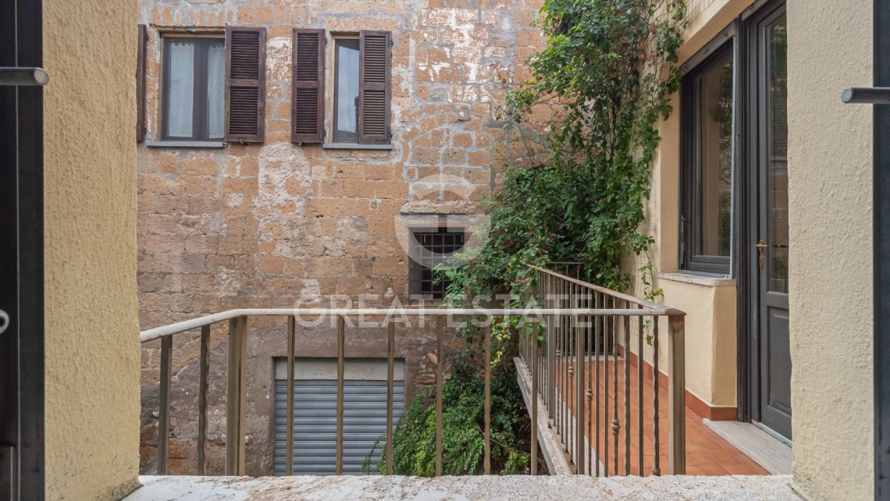 Apartment in Orvieto, Italien, 230.64 m² - Foto 1