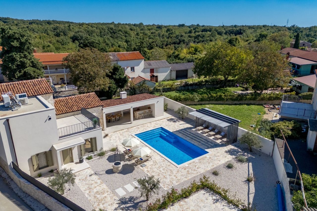 Villa Kanfanar, Croatie, 135 m² - image 1