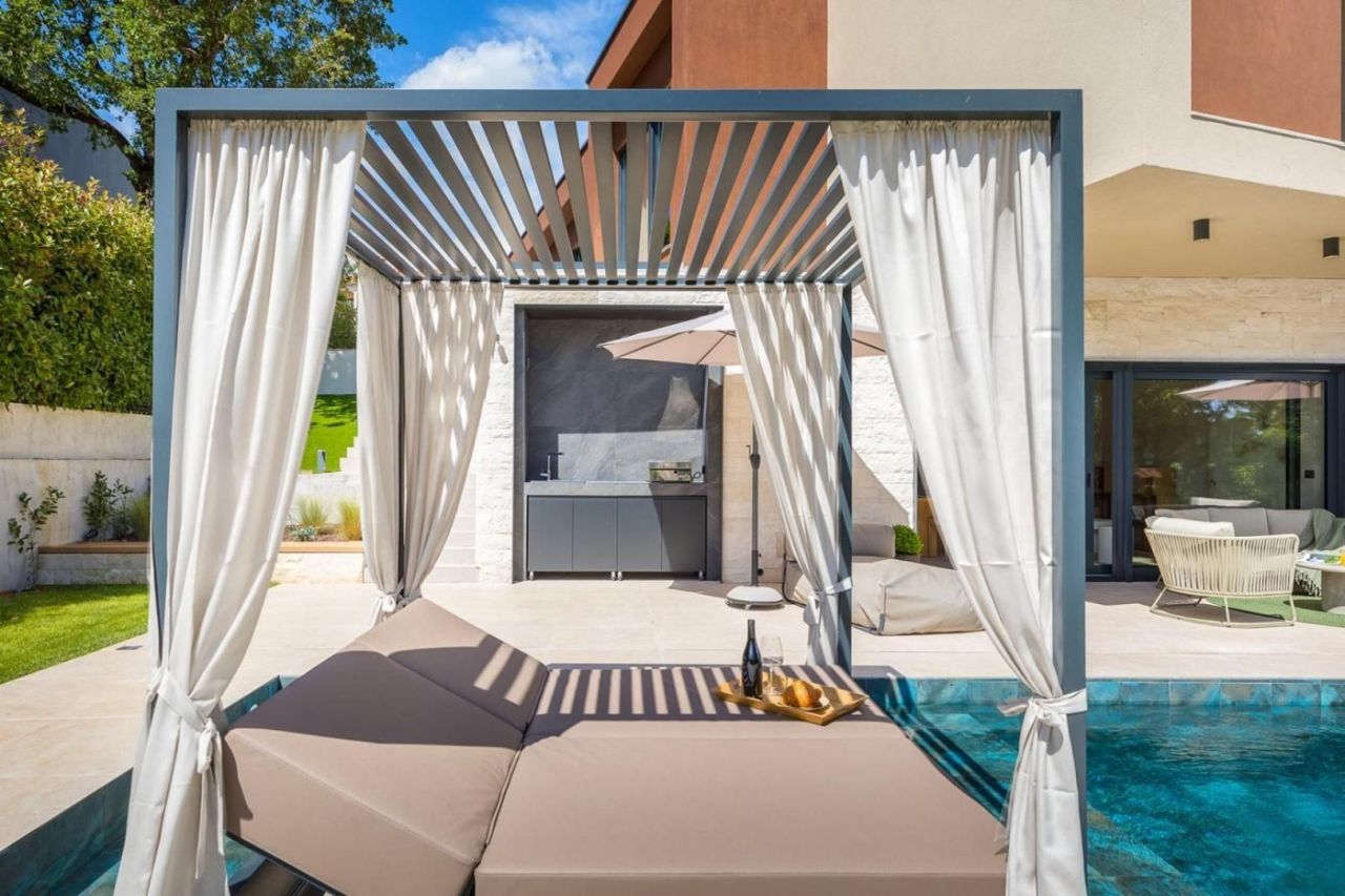 Villa in Porec, Croatia, 200 m² - picture 17