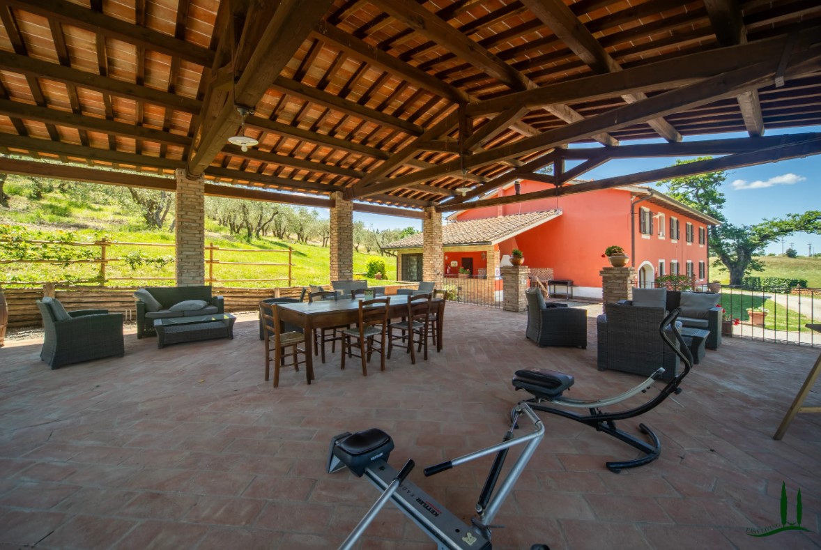 Villa en Montespertoli, Italia, 600 m² - imagen 4