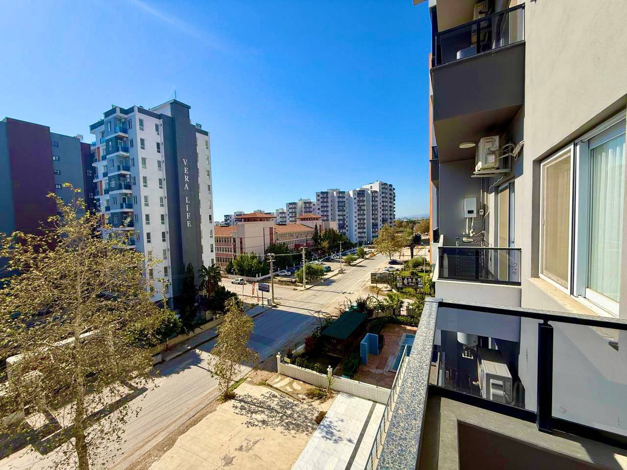 Piso en Mersin, Turquia, 93 m² - imagen 19