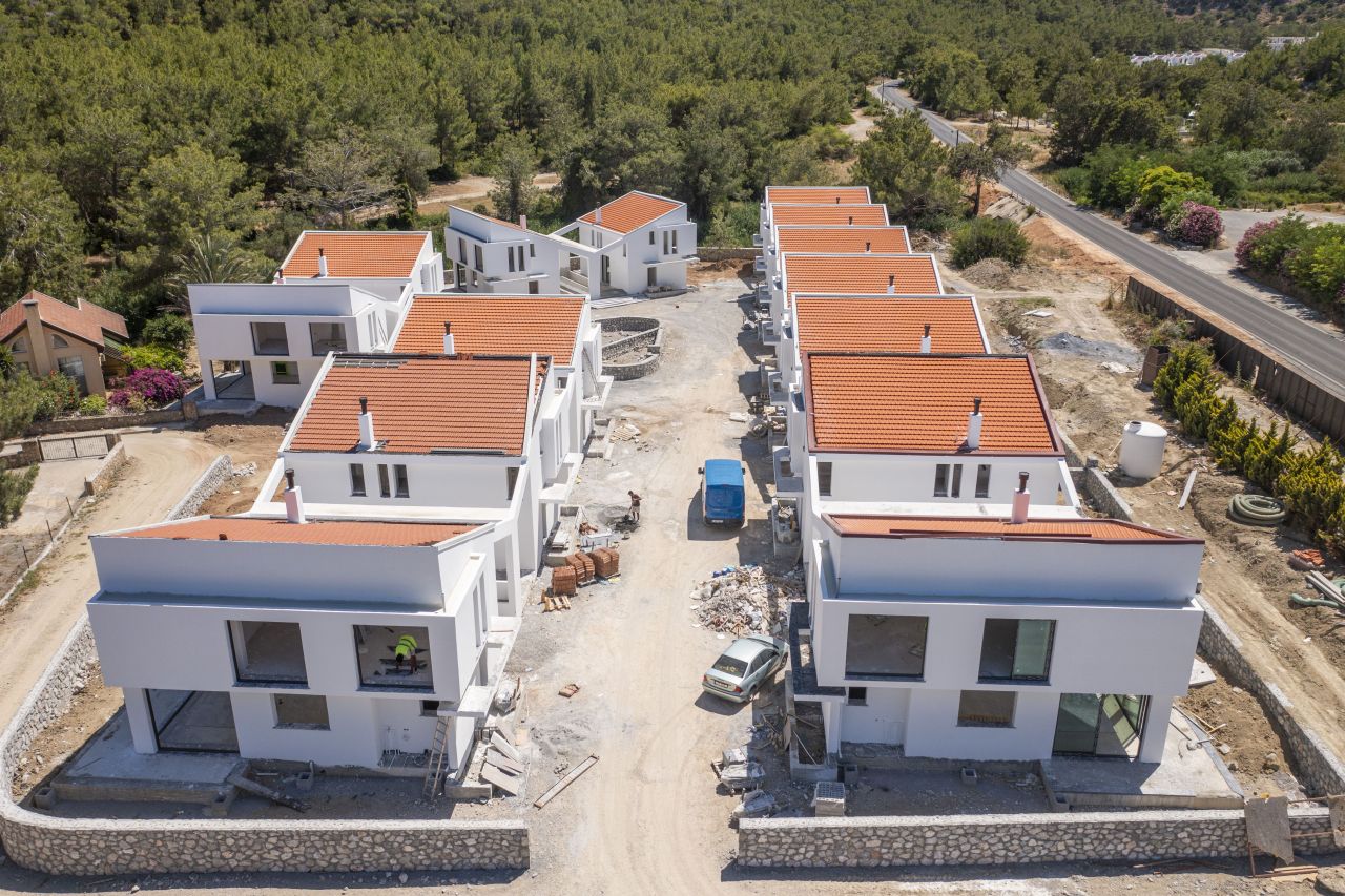 Villa en Karşıyaka, Chipre, 160 m² - imagen 1