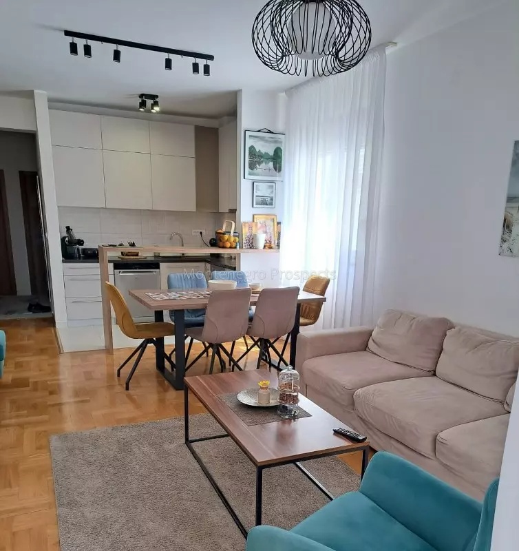 Flat in Budva, Montenegro, 84 m² - picture 2