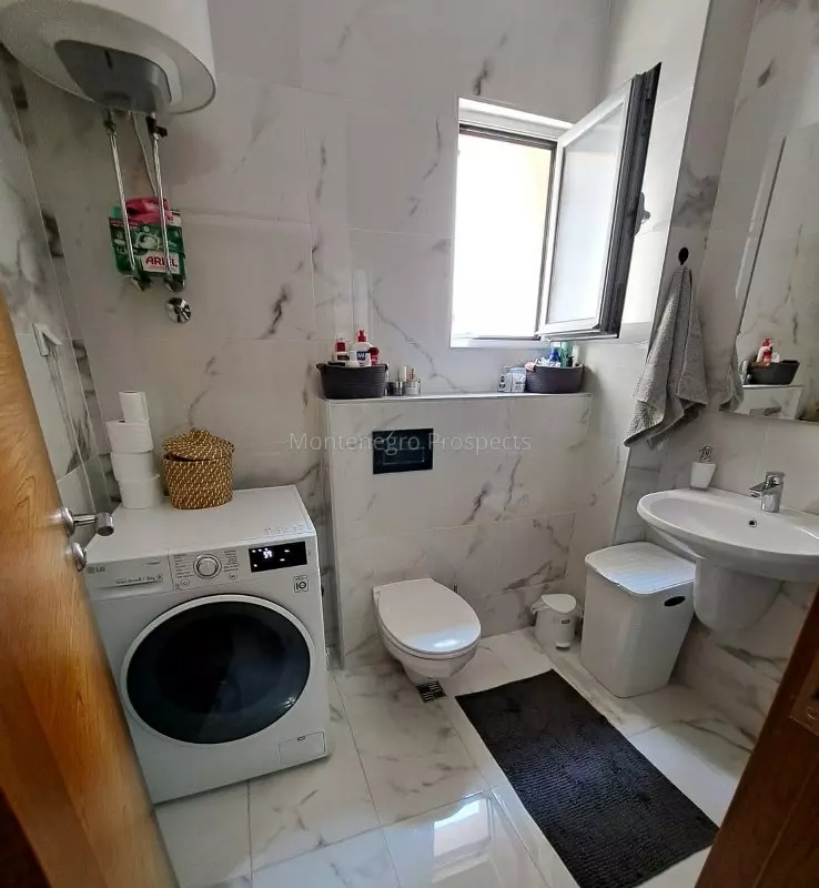 Flat in Budva, Montenegro, 84 m² - picture 7