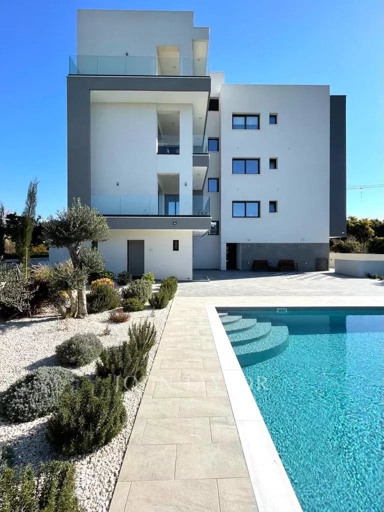 Piso en Limasol, Chipre, 98 m² - imagen 1