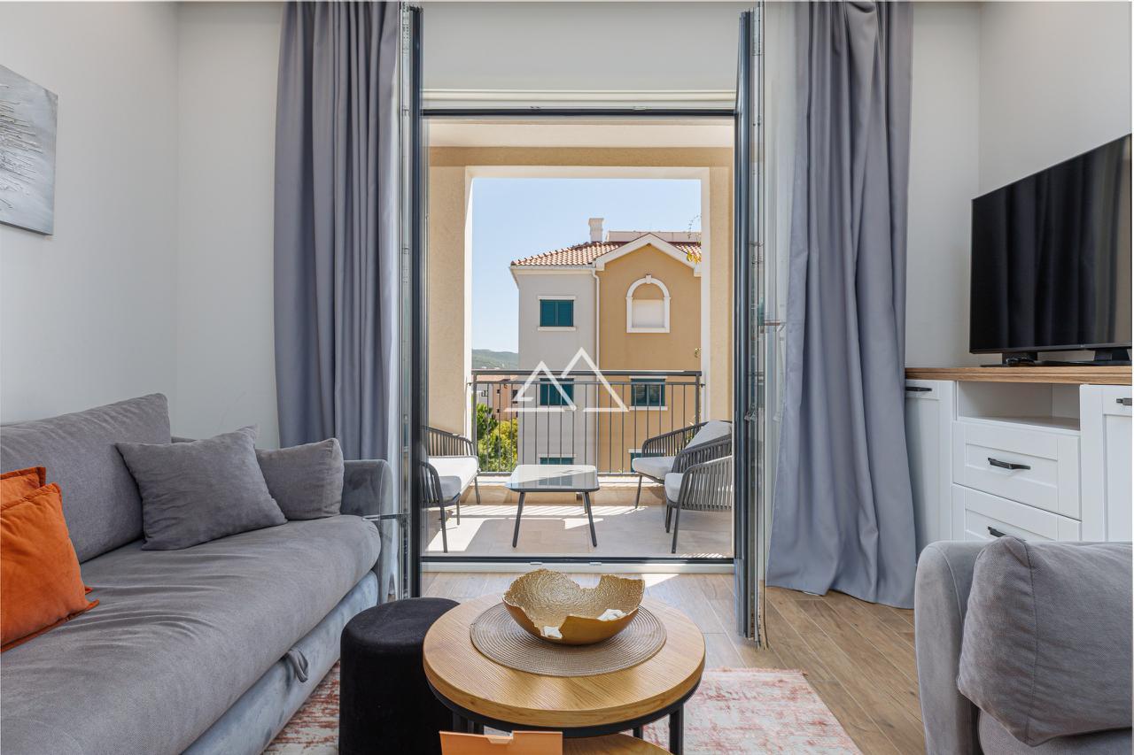 Apartment in Halbinsel Luštica, Montenegro, 50 m² - Foto 1