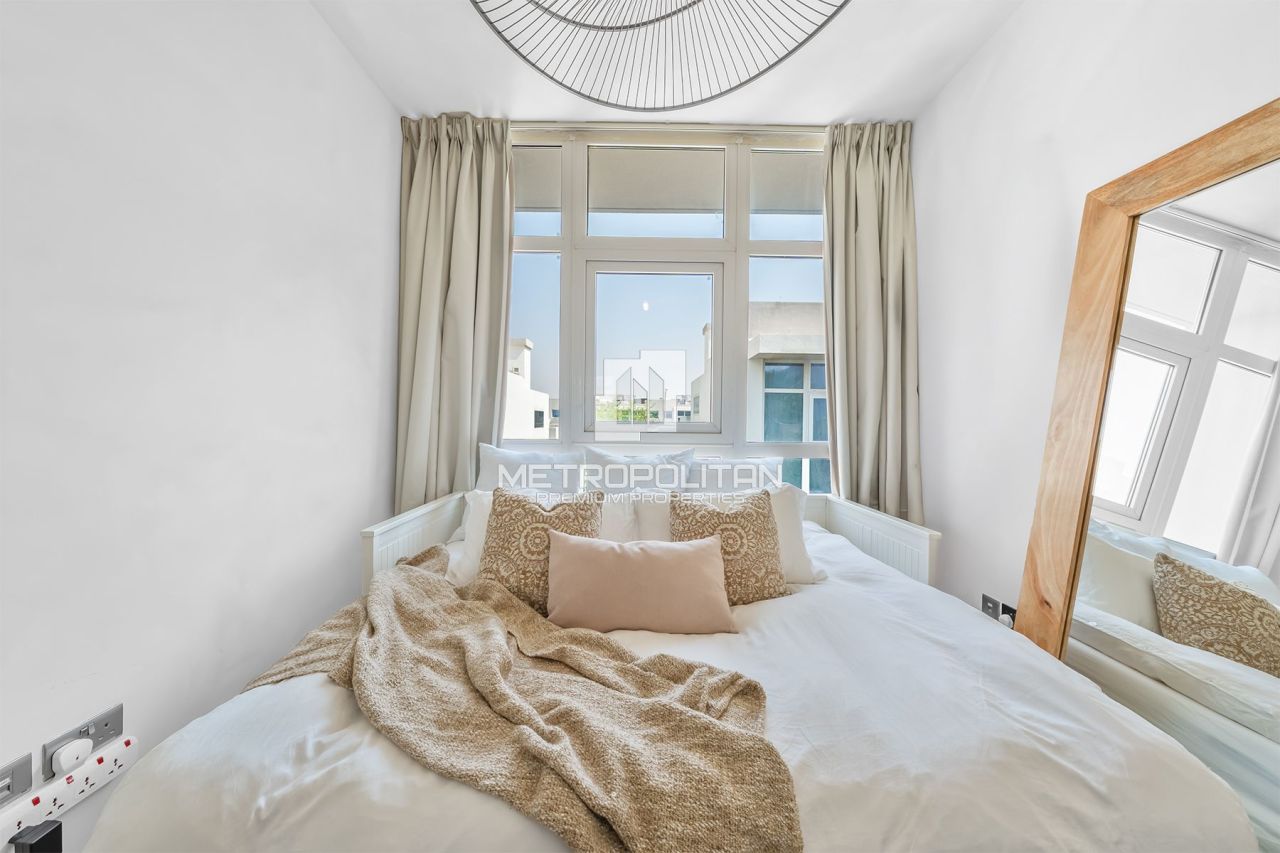 Townhouse a Dubai, EAU, 158 m² - foto 13