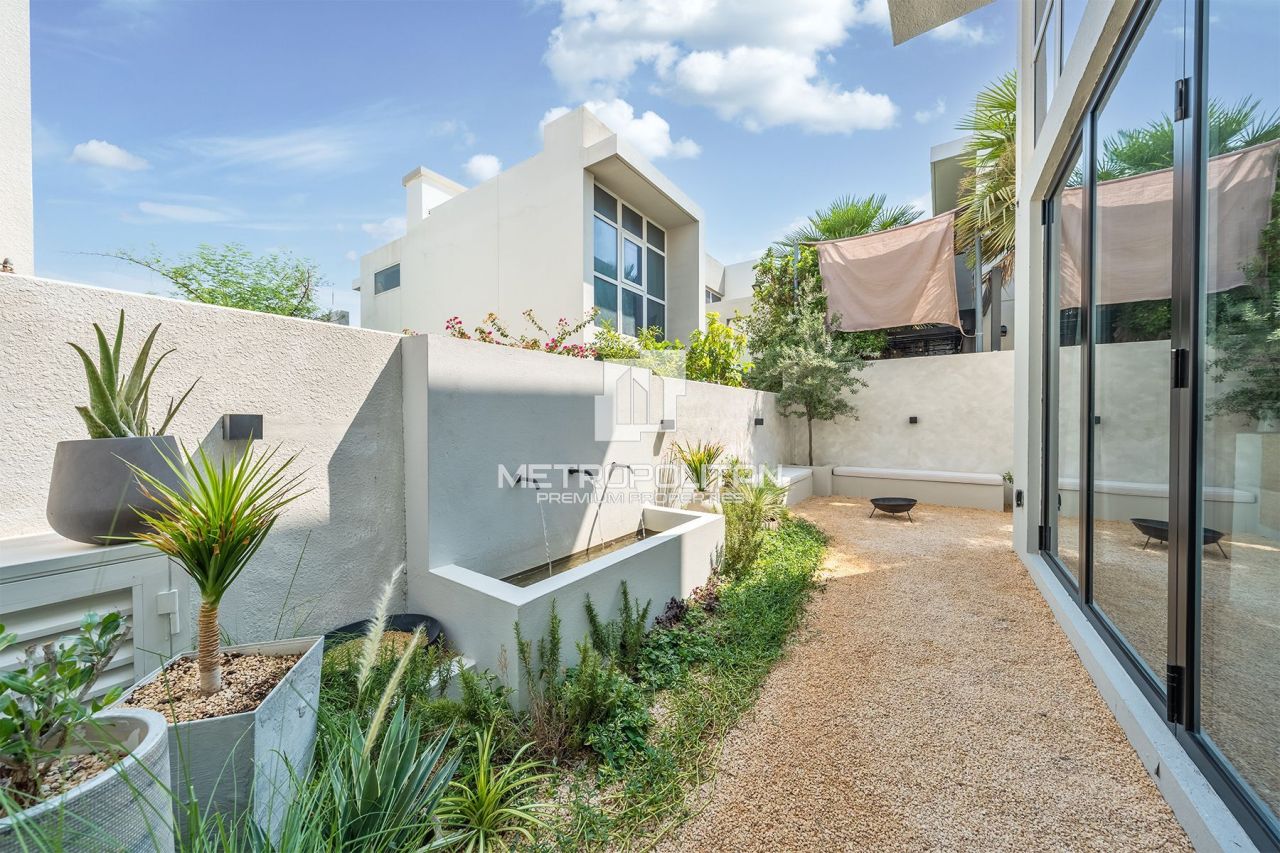 Townhouse a Dubai, EAU, 158 m² - foto 18