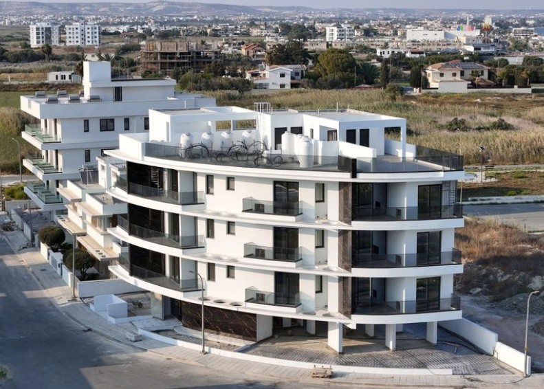 Ático en Lárnaca, Chipre, 102 m² - imagen 2