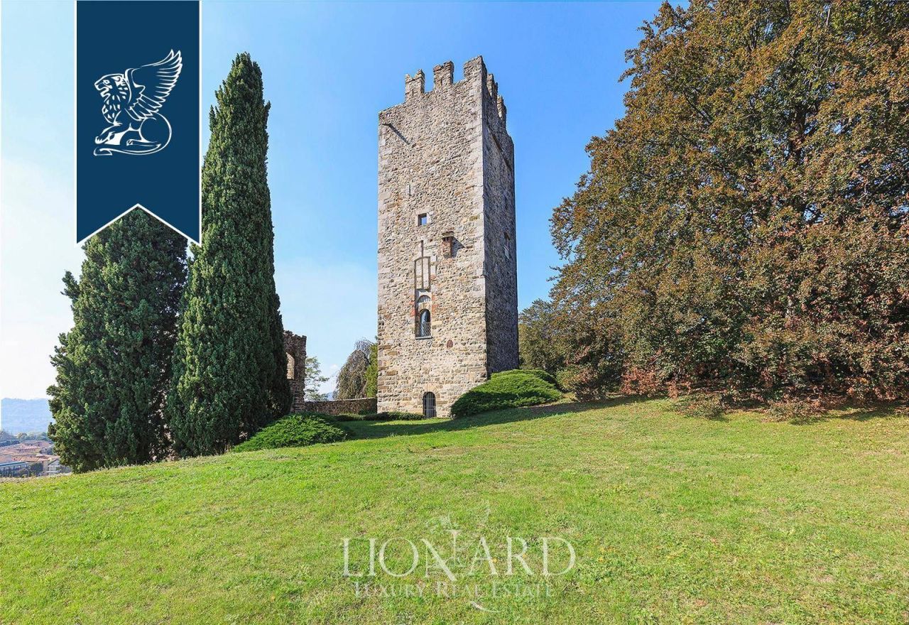 Villa in Cisano Bergamasco, Italy, 700 m² - picture 2