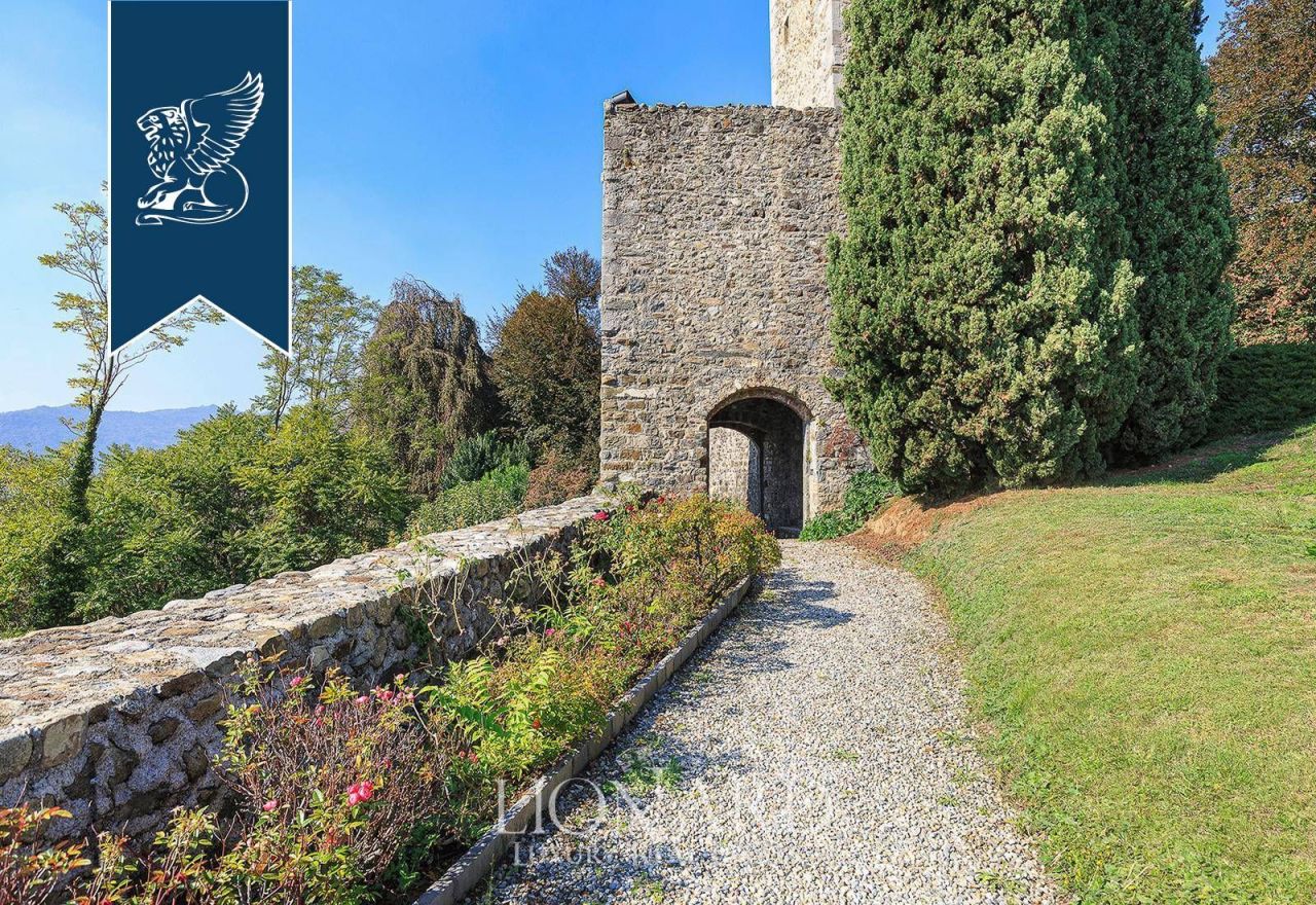 Villa in Cisano Bergamasco, Italy, 700 m² - picture 7