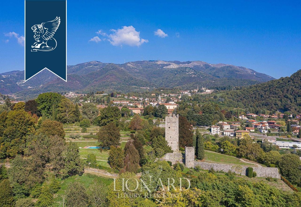 Villa in Cisano Bergamasco, Italy, 700 m² - picture 10