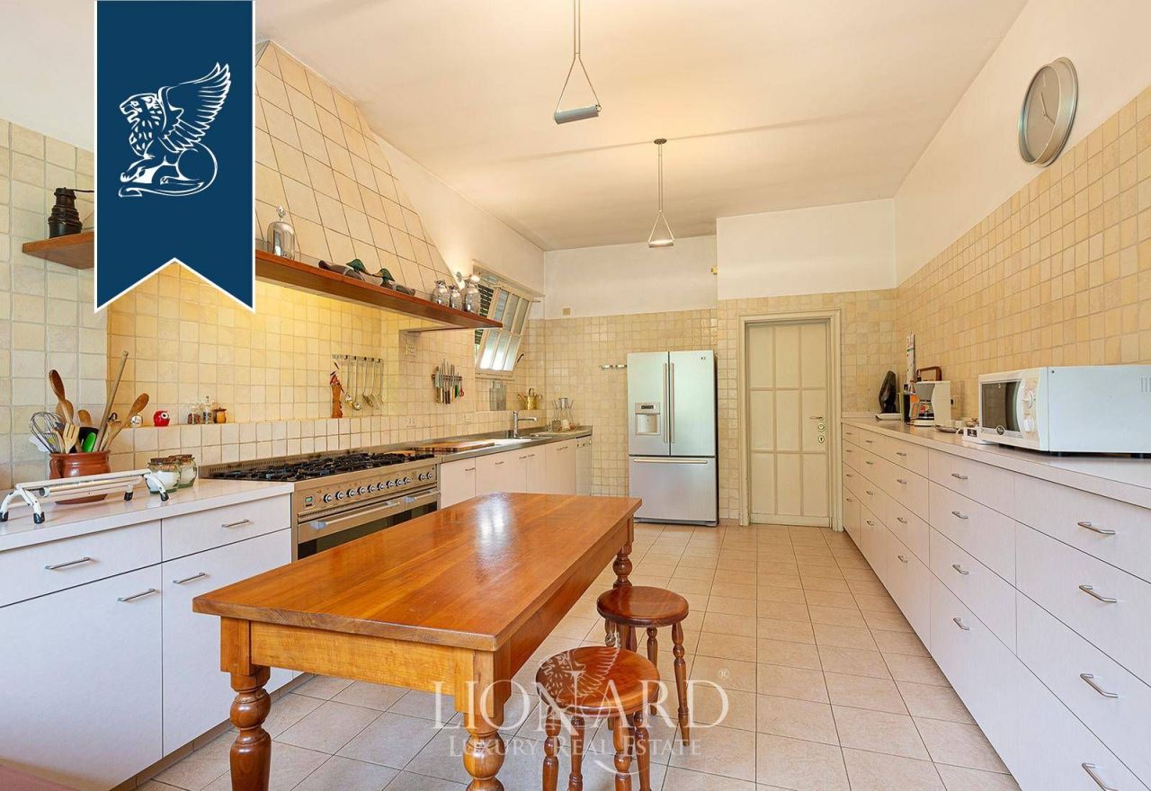 Villa in Cisano Bergamasco, Italy, 700 m² - picture 19