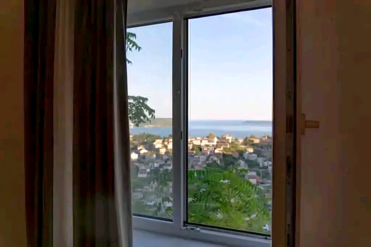Maison à Herceg-Novi, Monténégro, 80 m² - image 1