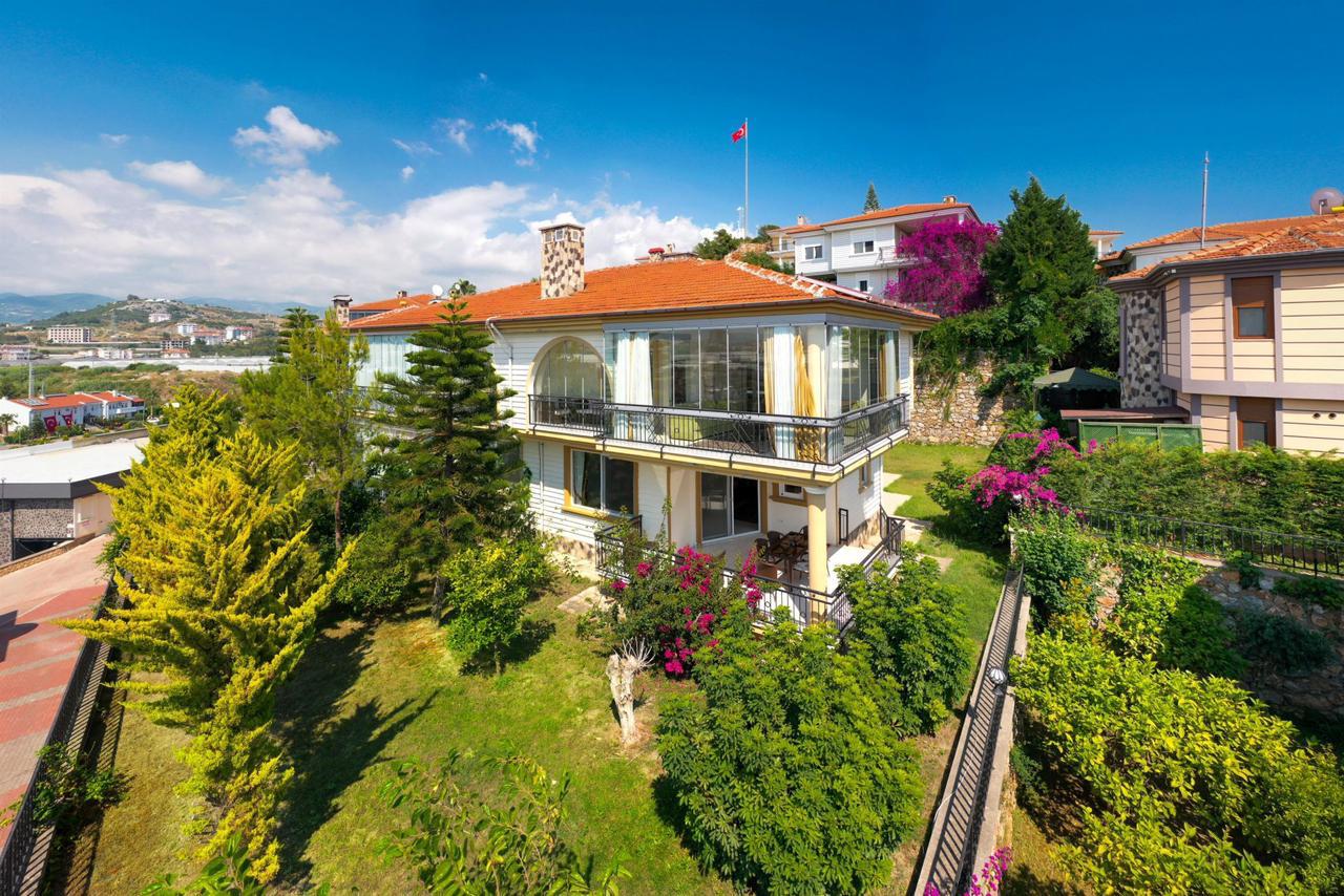 Villa en Alanya, Turquia, 180 m² - imagen 1