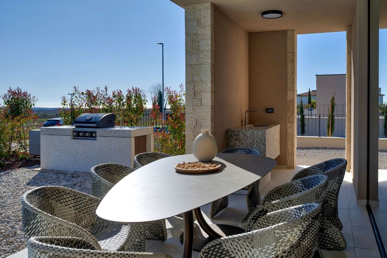 Villa à Poreč, Croatie, 234 m² - image 7