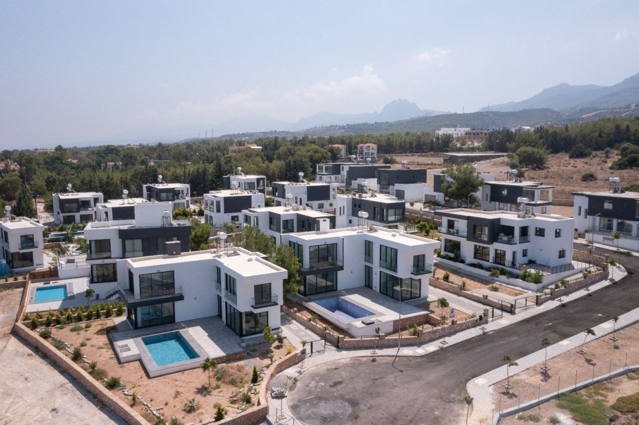 Villa in Catalkoy, Cyprus, 230 m² - picture 3