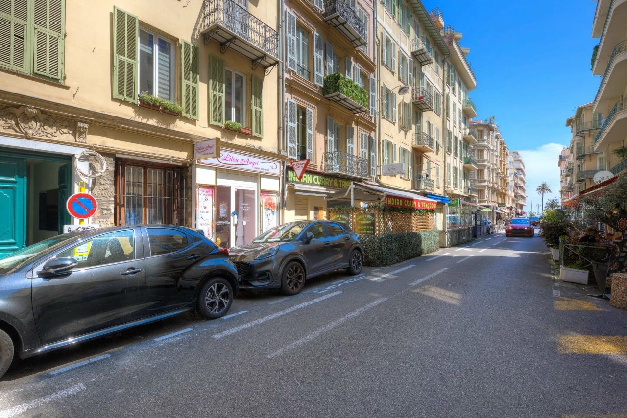 Appartement à Nice, France, 39 m² - image 1