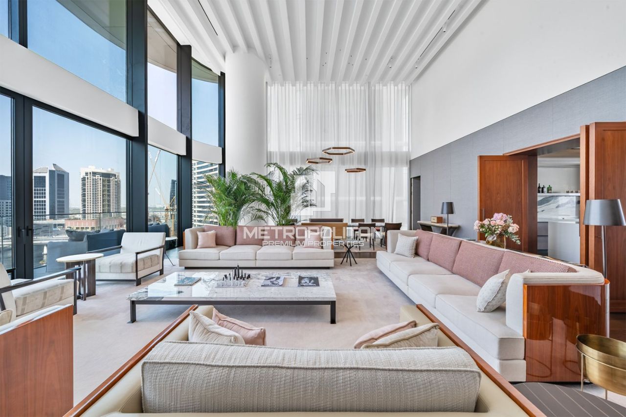 Apartment in Dubai, UAE, 579 m² - picture 4