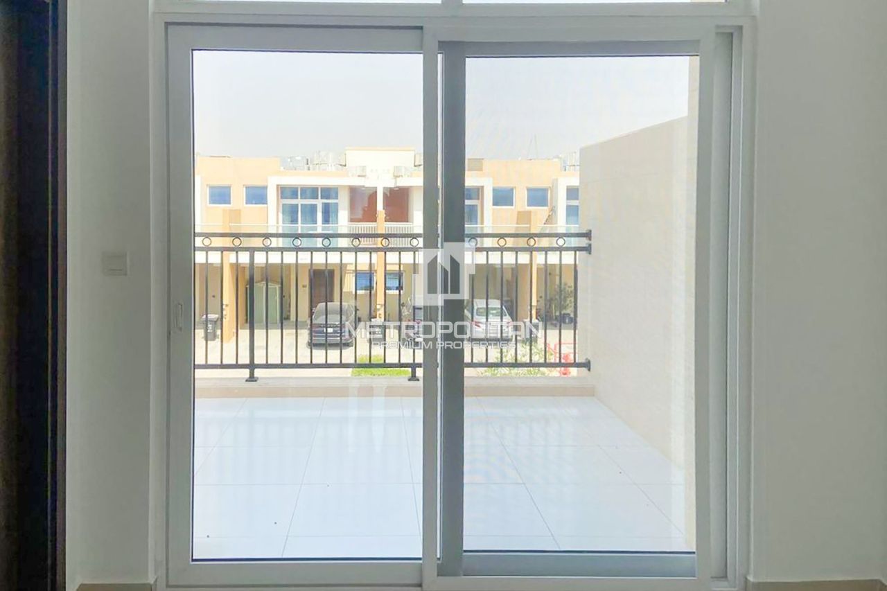 Townhouse in Dubai, UAE, 158 m² - picture 10