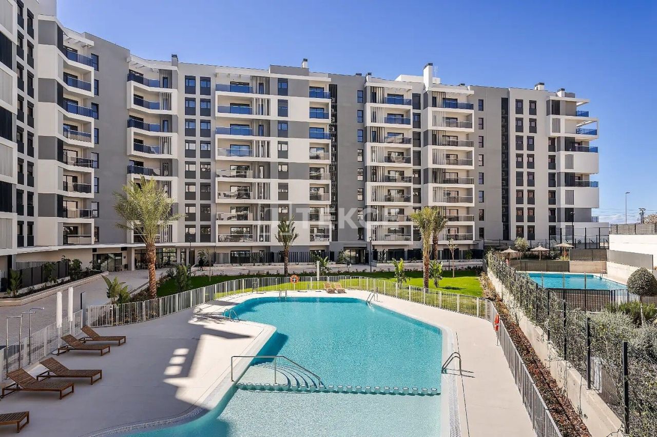 Appartement à Alicante, Espagne, 104 m² - image 1