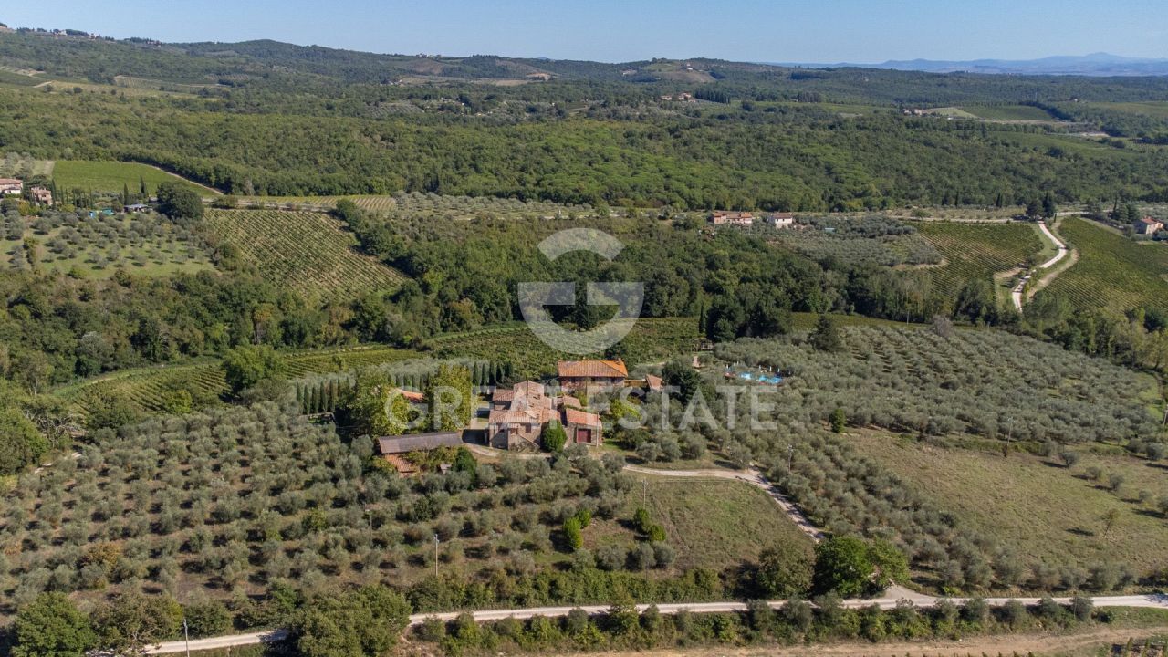 Casa en Castellina in Chianti, Italia, 576.4 m² - imagen 17