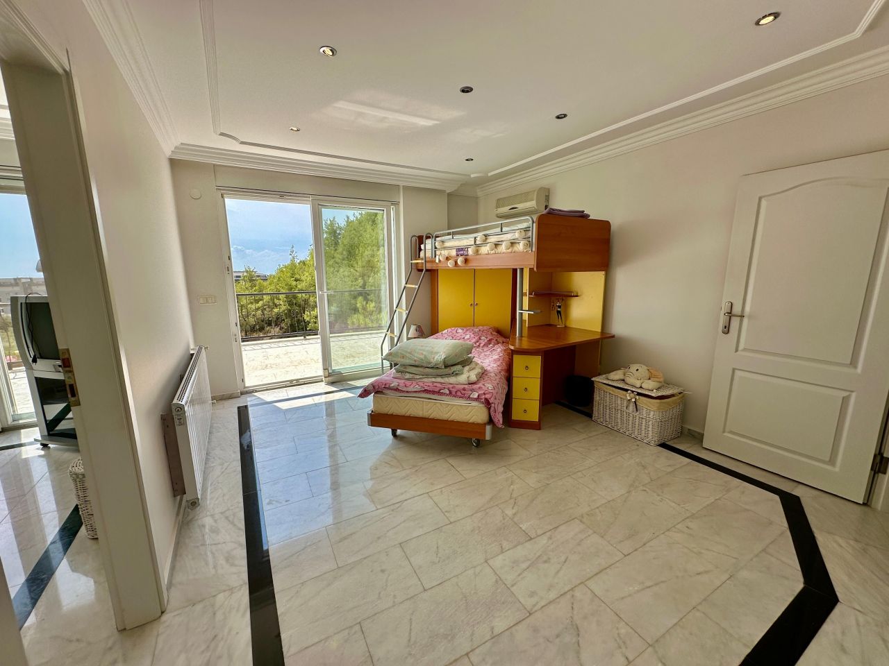 Villa à Alanya, Turquie, 375 m² - image 8