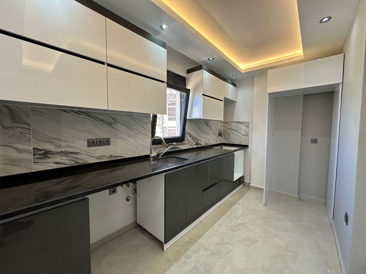 Ático en Avsallar, Turquia, 120 m² - imagen 2