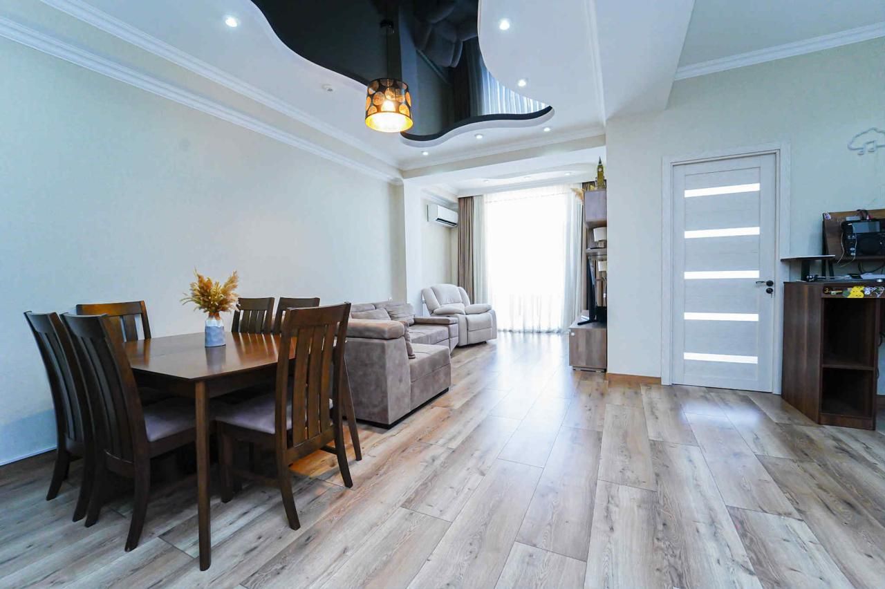 Flat in Tbilisi, Georgia, 90 m² - picture 2