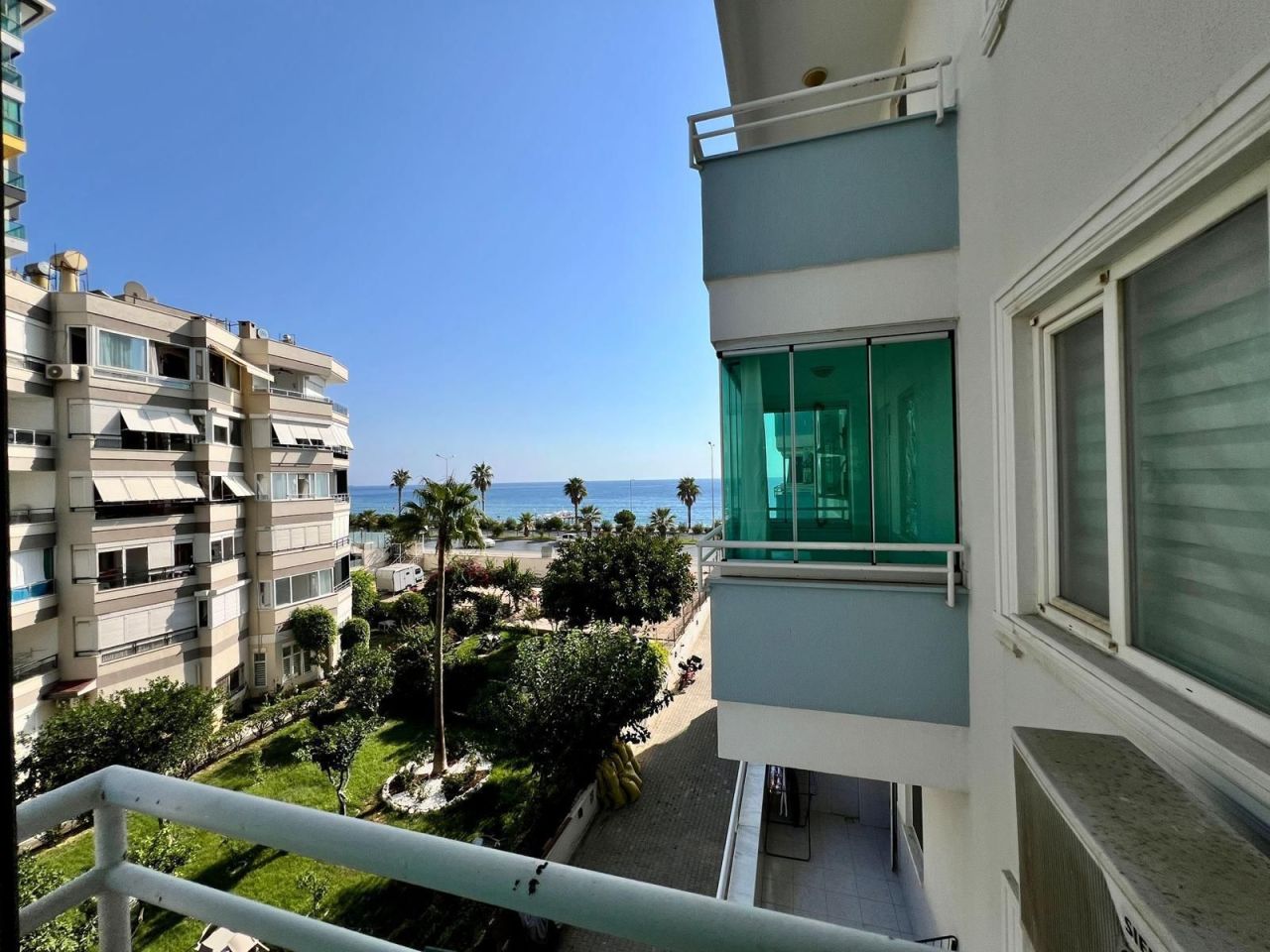 Flat in Alanya, Turkey, 130 m² - picture 1