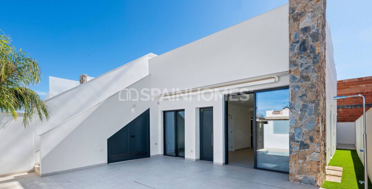 Apartment in Pilar de la Horadada, Spain, 90 m² - picture 3