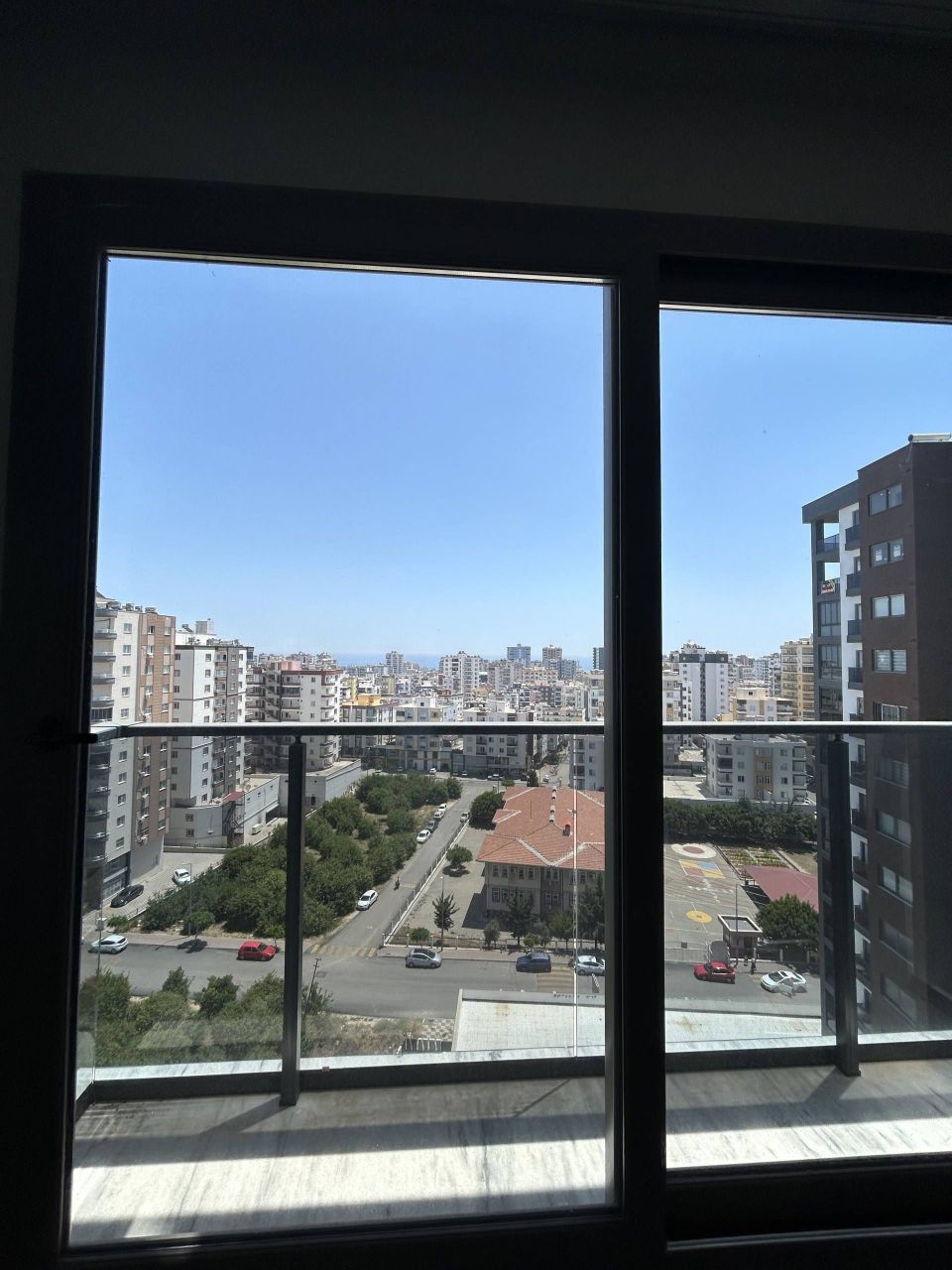 Flat in Mersin, Turkey, 350 m² - picture 1