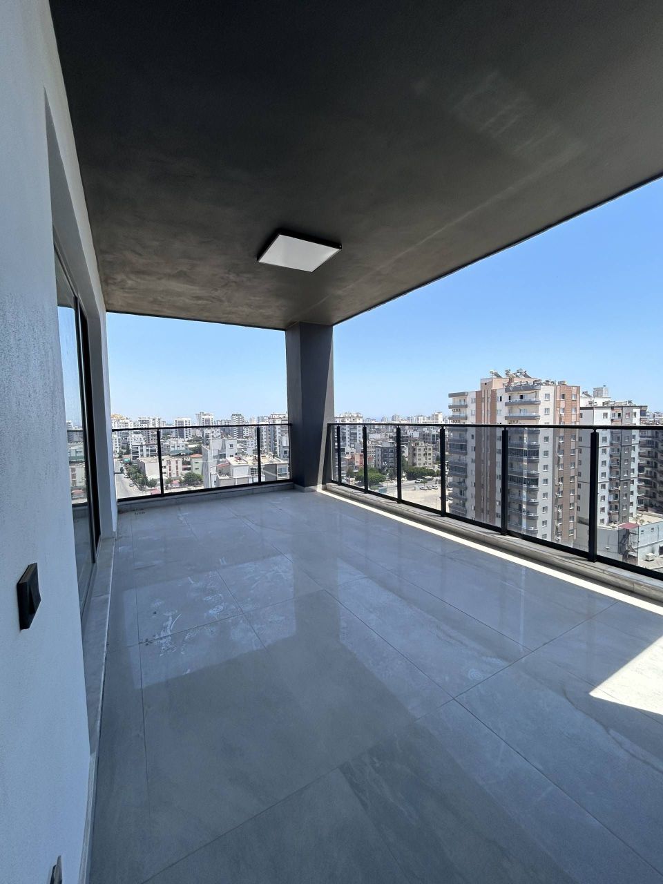 Flat in Mersin, Turkey, 350 m² - picture 2