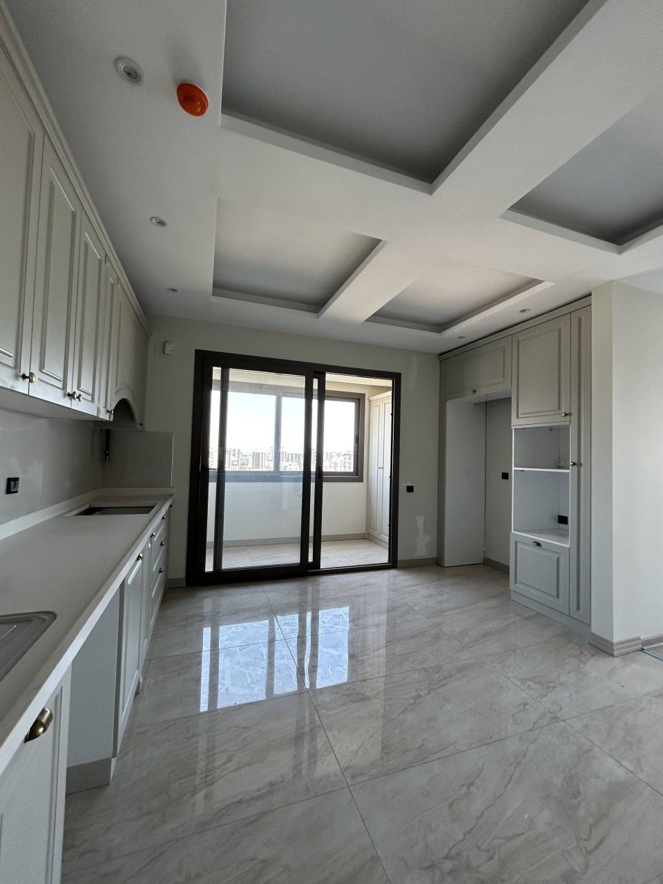 Flat in Mersin, Turkey, 350 m² - picture 6