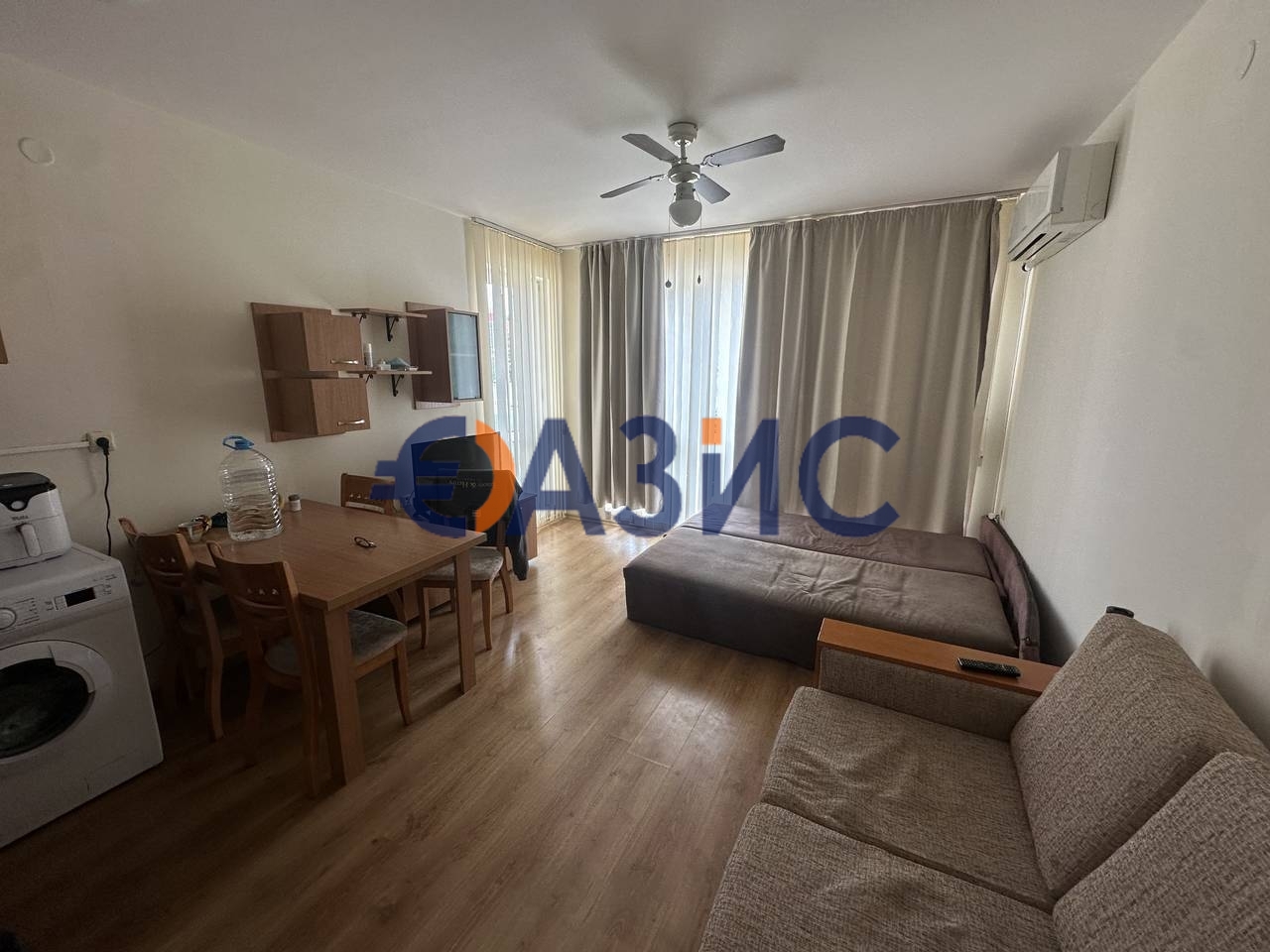 Appartement à Slantchev Briag, Bulgarie, 80 m² - image 1