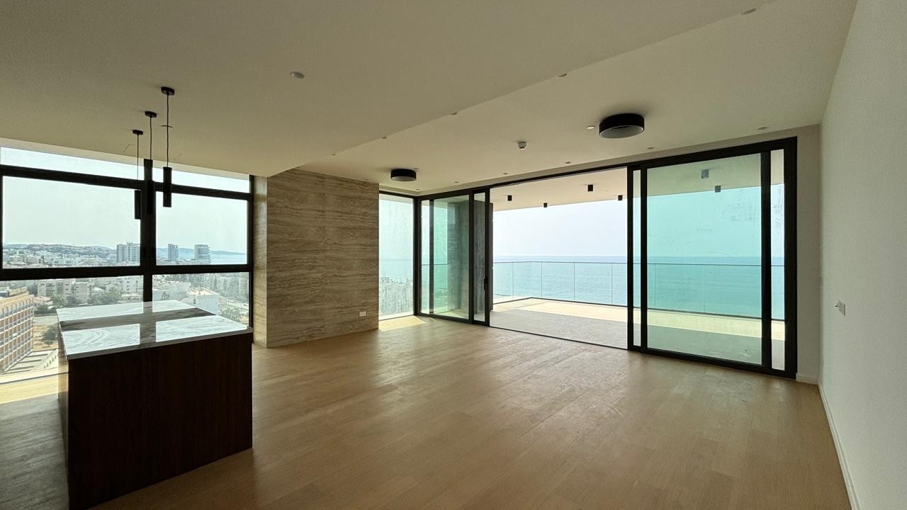 Apartment in Limassol, Cyprus, 197 m² - picture 1