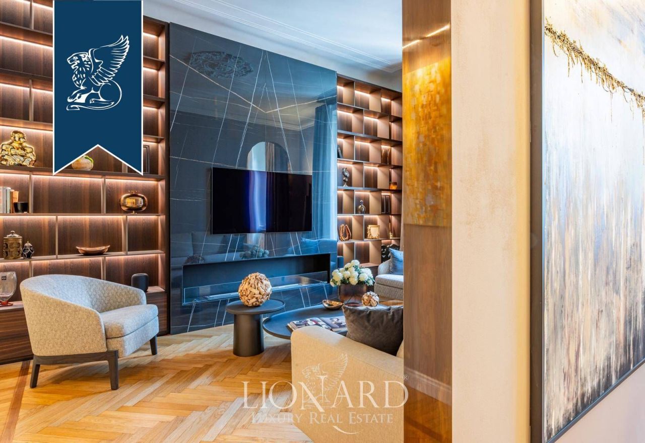 Apartment in Milan, Italy, 150 m² - picture 4