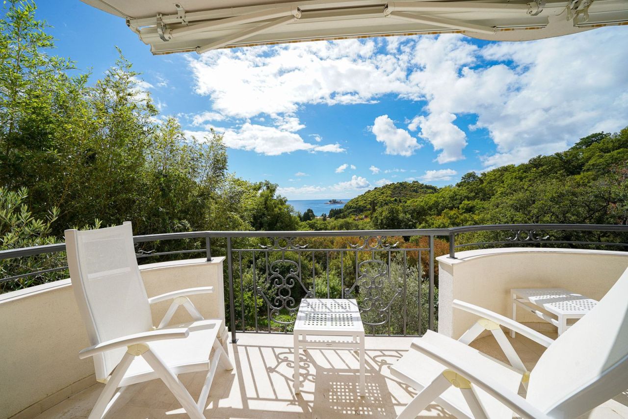 Appartamento a Petrovac, Montenegro, 86 m² - foto 2