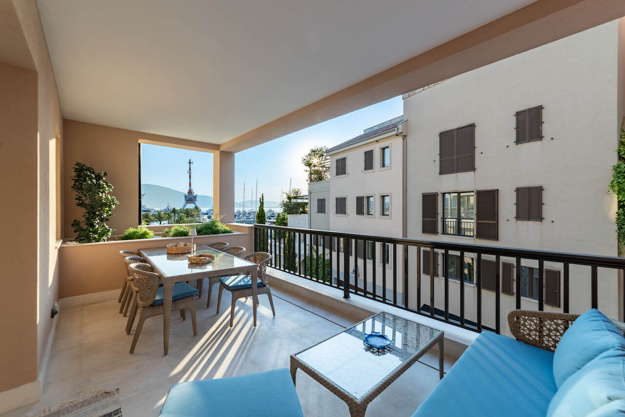 Wohnung in Tivat, Montenegro, 201 m² - Foto 8